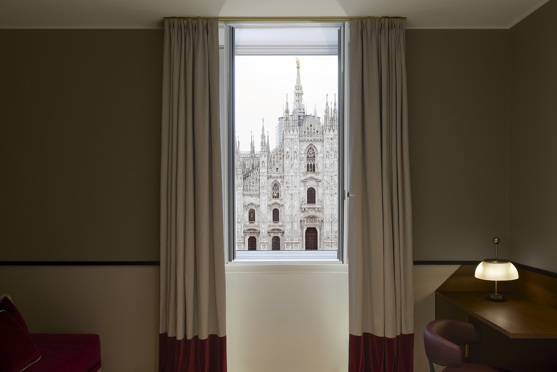 Finestra sul Duomo da Amabilia Private Suites Milano