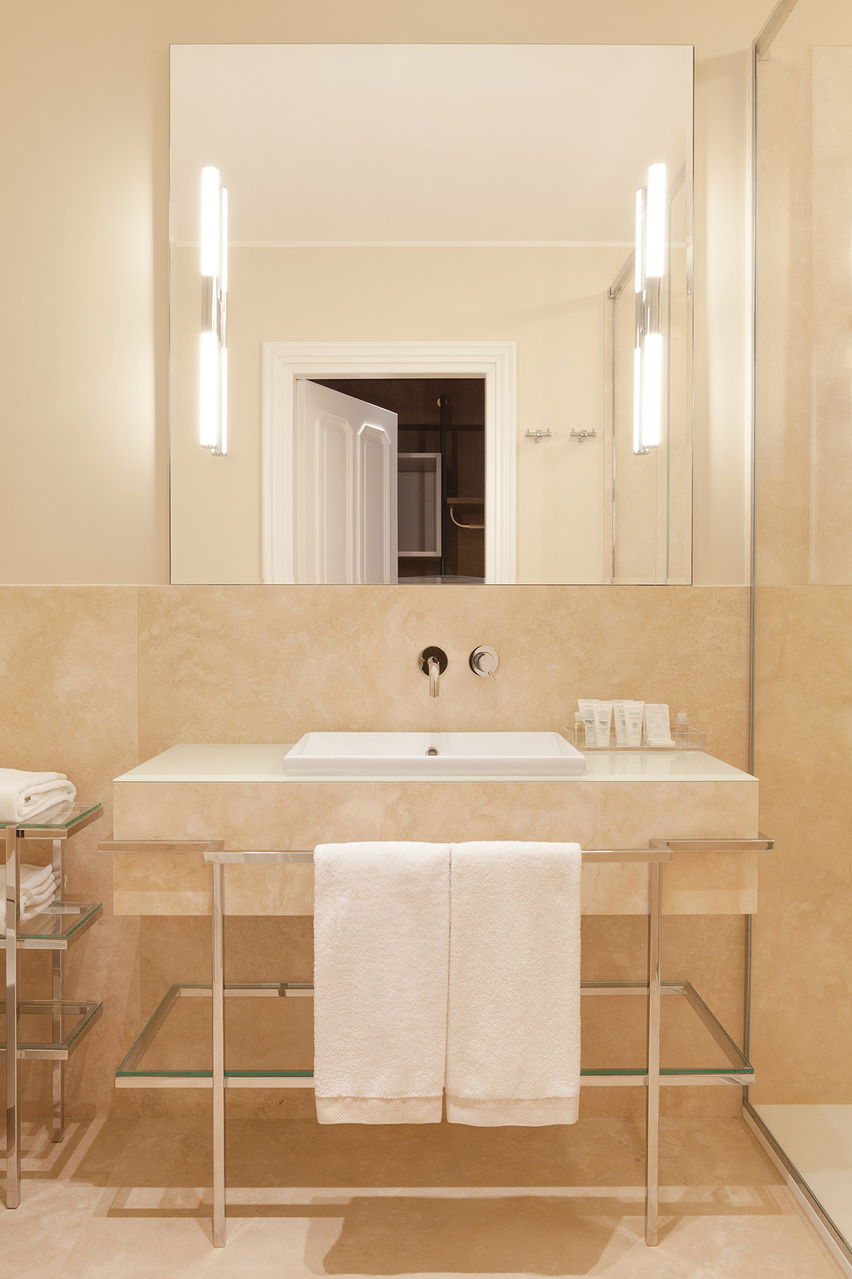 Bagno in marmo - Amabilia Private Suites Milano
